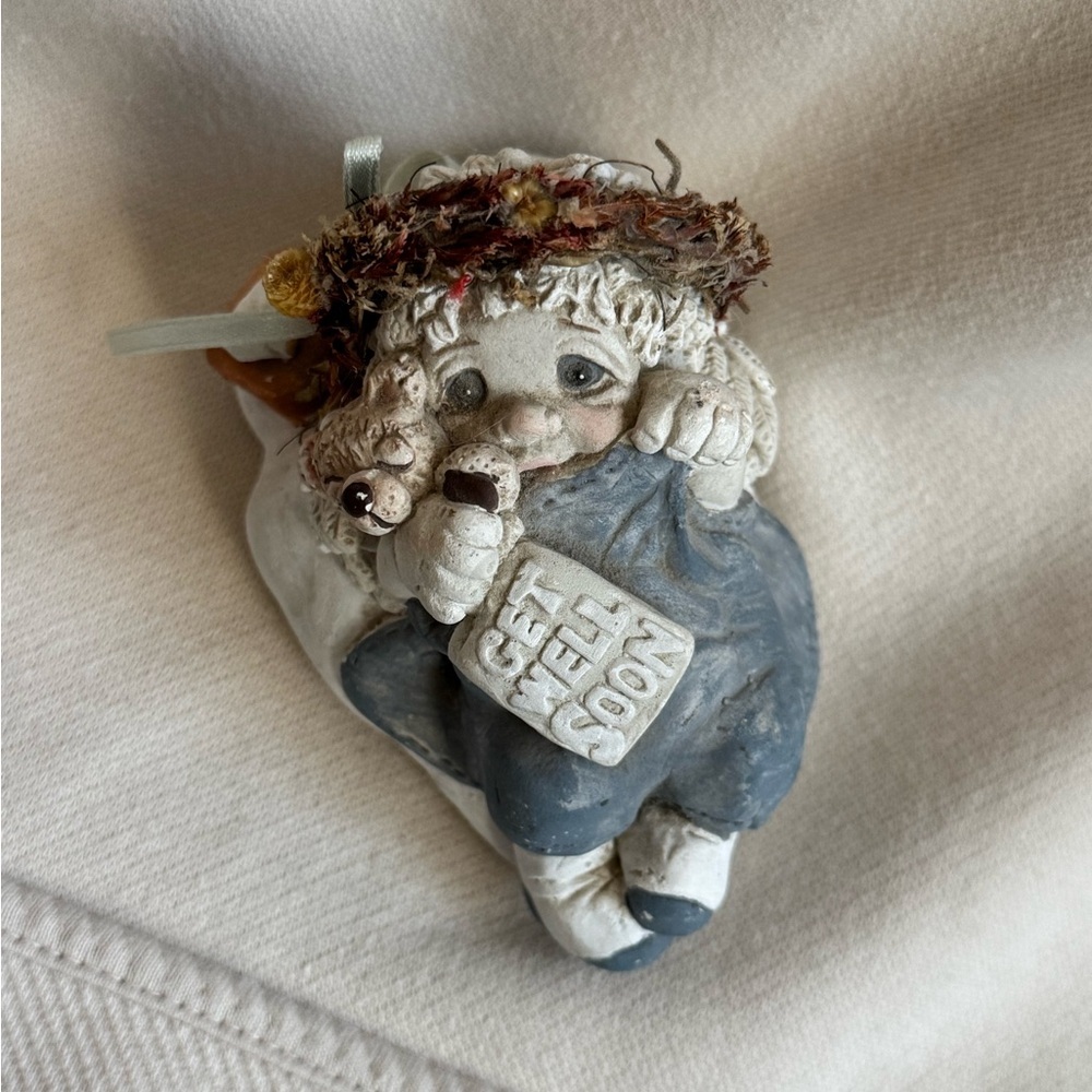 Vintage Dreamsicles Ceramic “Get Well Soon” Cherub Figurine - Picture 2 of 6